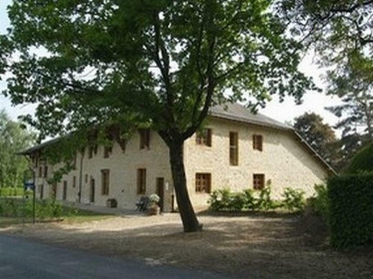 La Correrie Hotel Les Grandes-Armoises Exterior foto