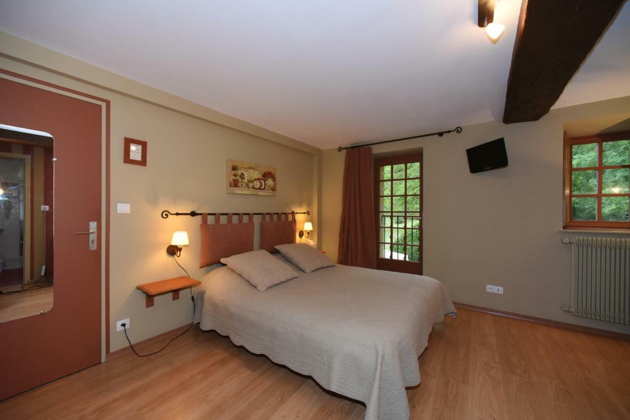 La Correrie Hotel Les Grandes-Armoises Exterior foto